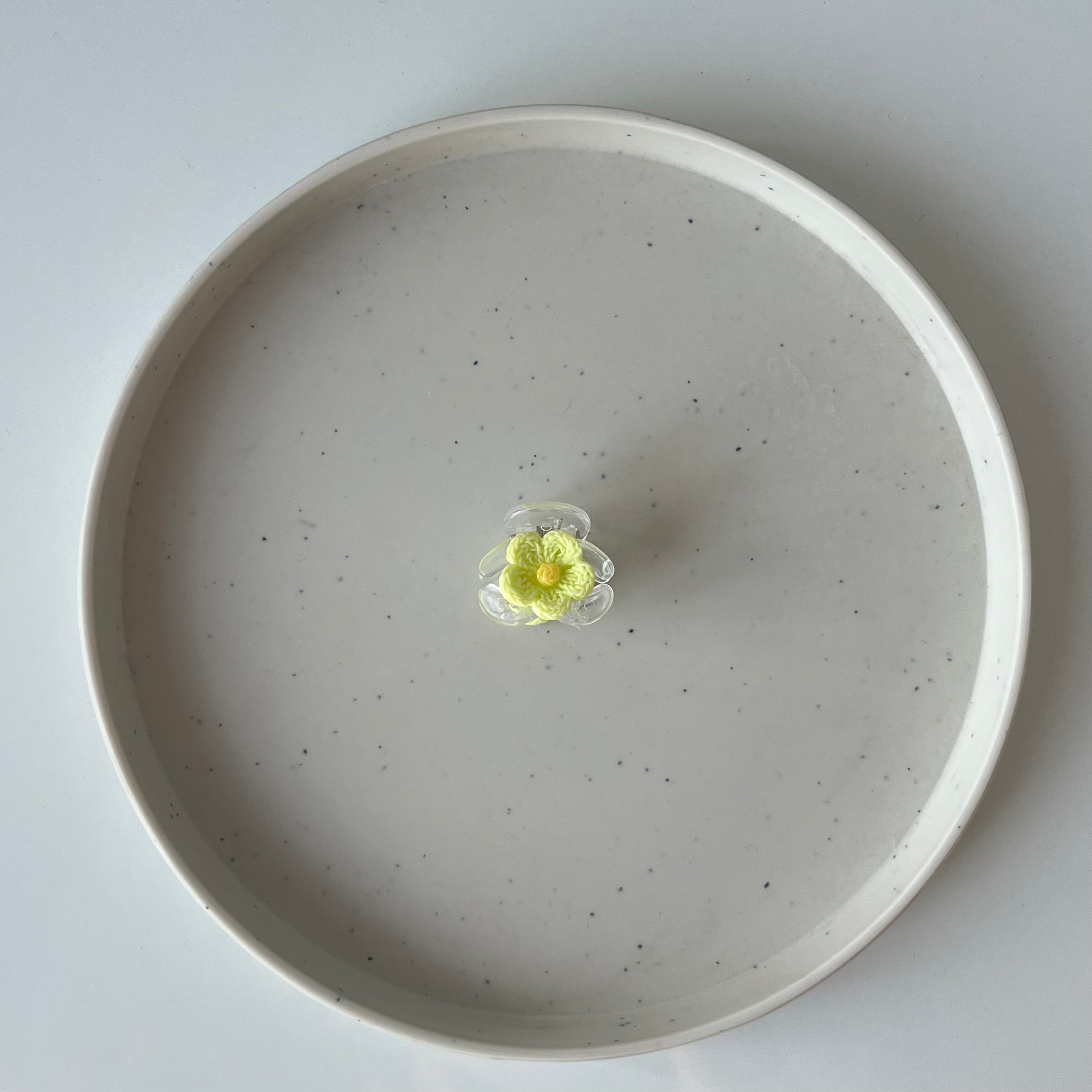 Loomis Crochet Flower Claw Clip – Small